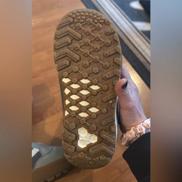 Vans Women's Encore Pro Snowboard Boots - Gray - Picture 6 of 7